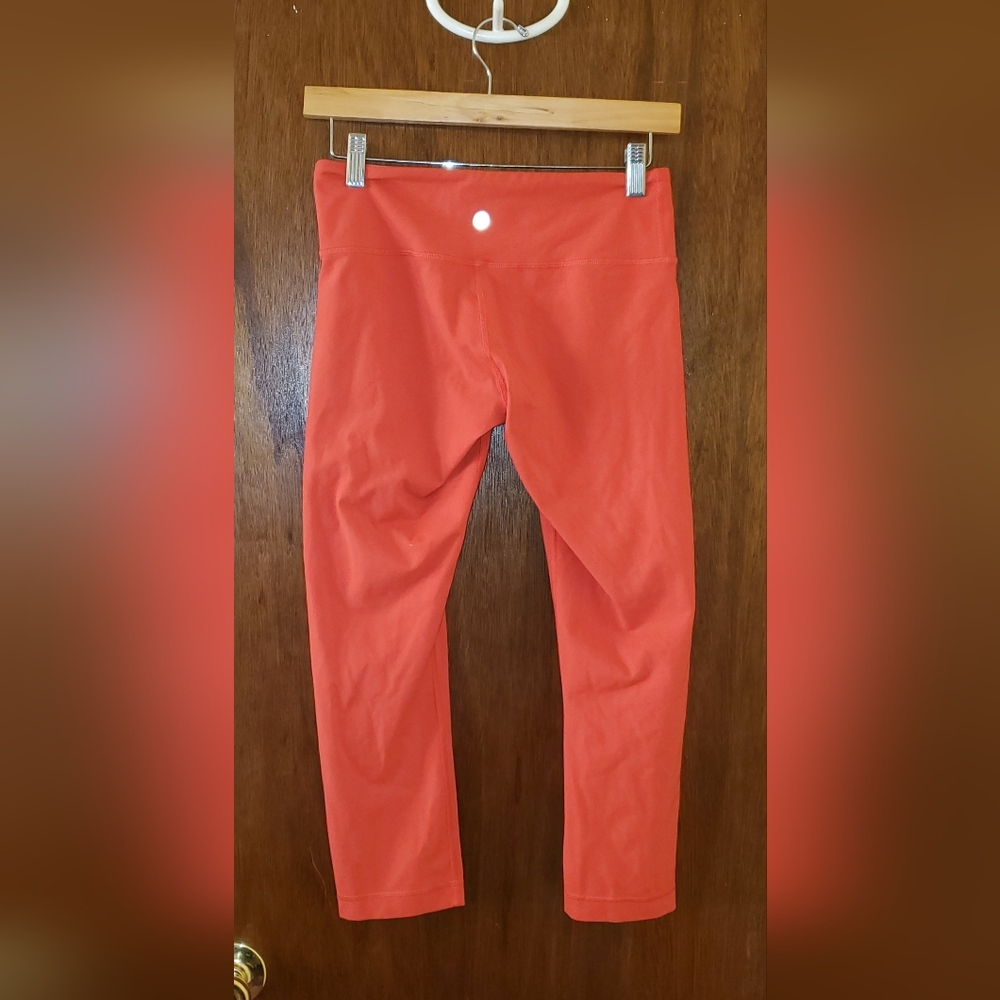 Lululemon Coral Orange Crop Leggings Sz 6 - Picture 3 of 4